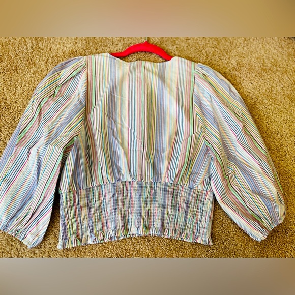NWT!! Zara Striped Shirred Hem Puff Sleeve Crop Blouse Top, Size Large!! - Picture 7 of 7
